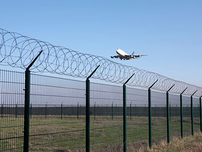 机场围界 - 安平县万基筛网有限公司图片3