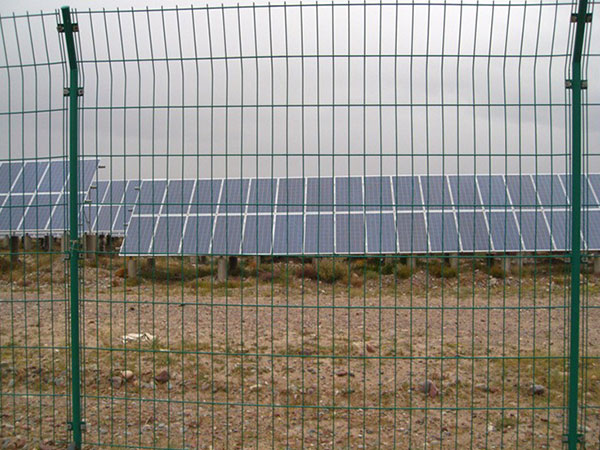 电力围栏 - 安平县万基筛网有限公司图片2