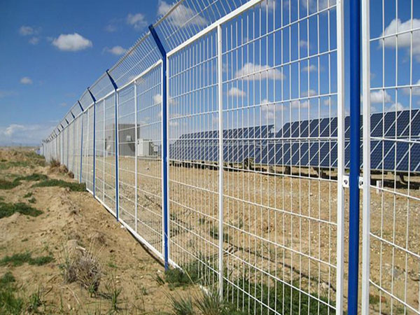 电力围栏 - 安平县万基筛网有限公司图片3