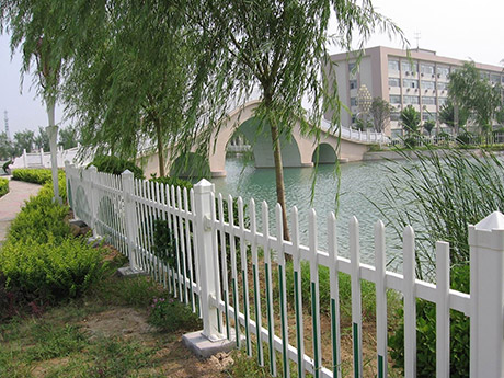 PVC围栏 - 安平县万基筛网有限公司图片2