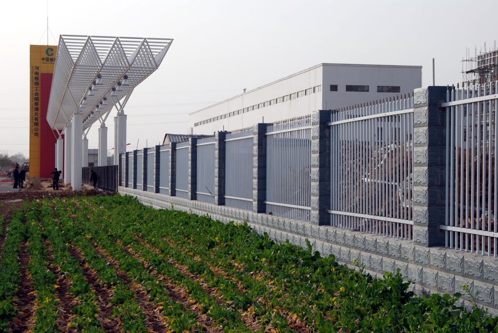 工厂围网案例 - 安平县万基筛网有限公司图片8